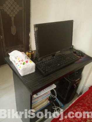 Computer Table